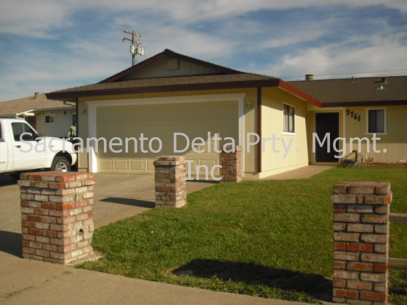 2nd image of 7761 Milldale Cir