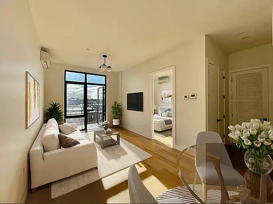 Rented by eRealty Advisors Inc | media 4