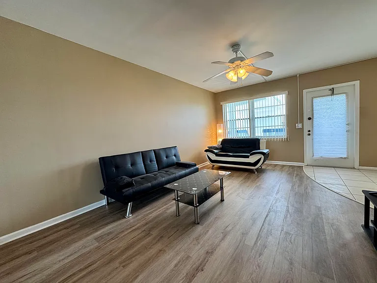 4019 Lincoln Pl #A — Photo 28