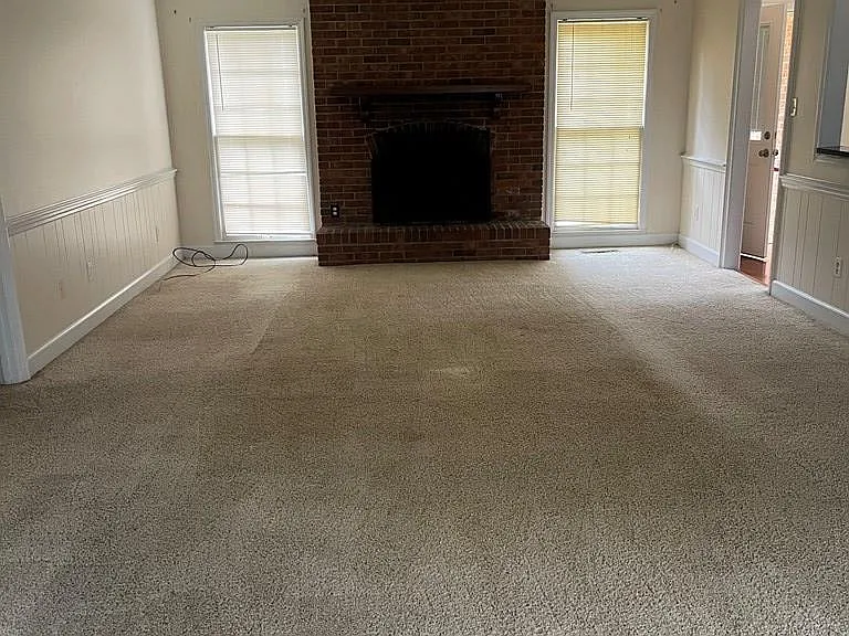 1716 Whisperwood St — Photo 3