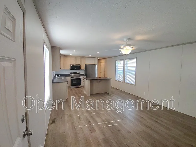 Scottsbluff Estates Mobile Home Community — Photo 3