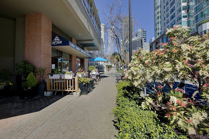 Vancouver Apartment for rent - 2 Bedrooms — photo 43