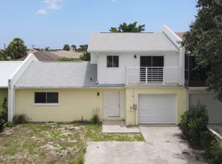 6 Colonial Dr, Cocoa Beach, FL 32931