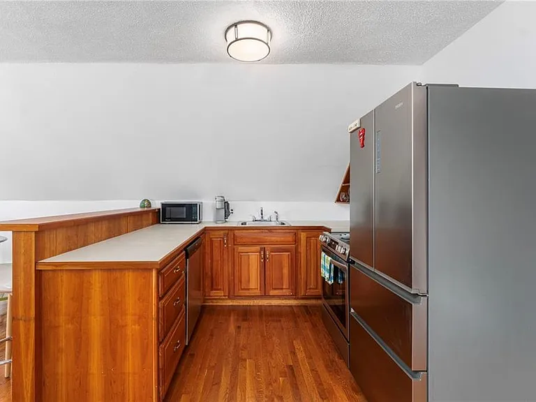 183 Wood St #3 — Photo 10
