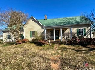 1825 Groaning Rock Rd, Commerce, GA 30530