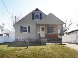 311 Forest Hill Dr, Youngstown, OH
