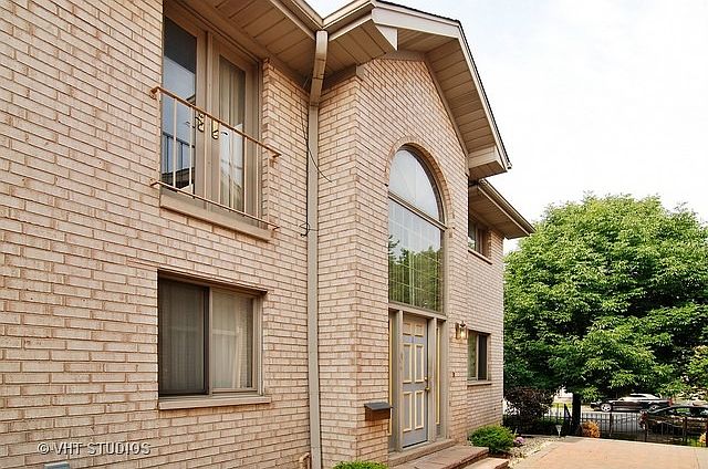 1st image of 2031 N Harlem Ave Unit A
