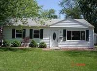 490 Parkway St, Whiteland, IN