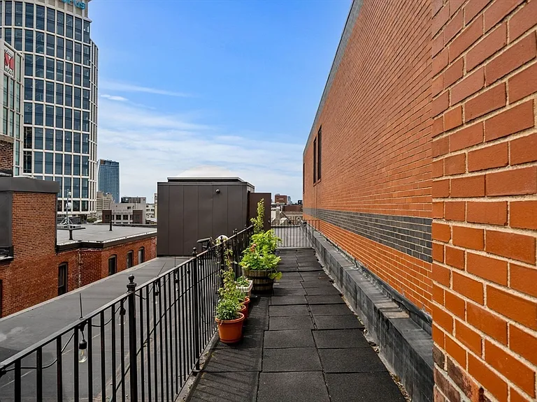 386 Commonwealth Ave #23 — Photo 28