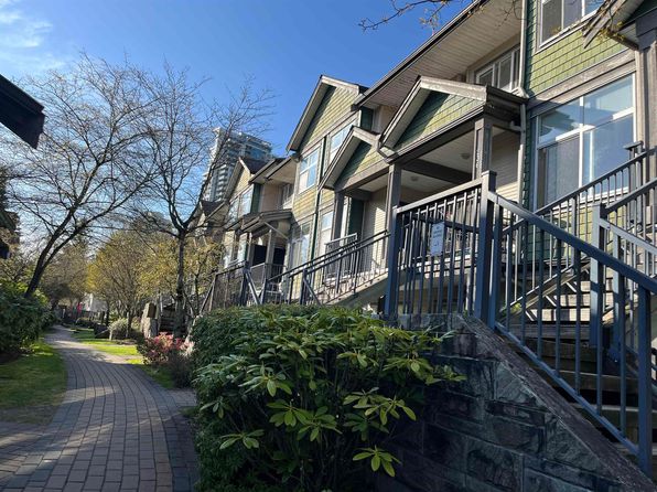 7333 16th Ave #109, Burnaby, BC V3N 0A8