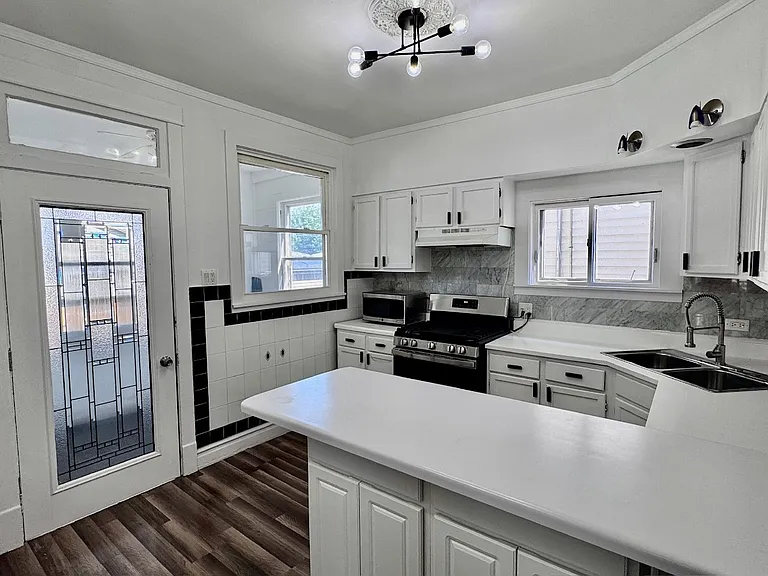 2047 N Lavergne Ave #1 — Photo 15