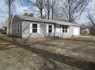 1408 Rig St, Salem, IL 62881