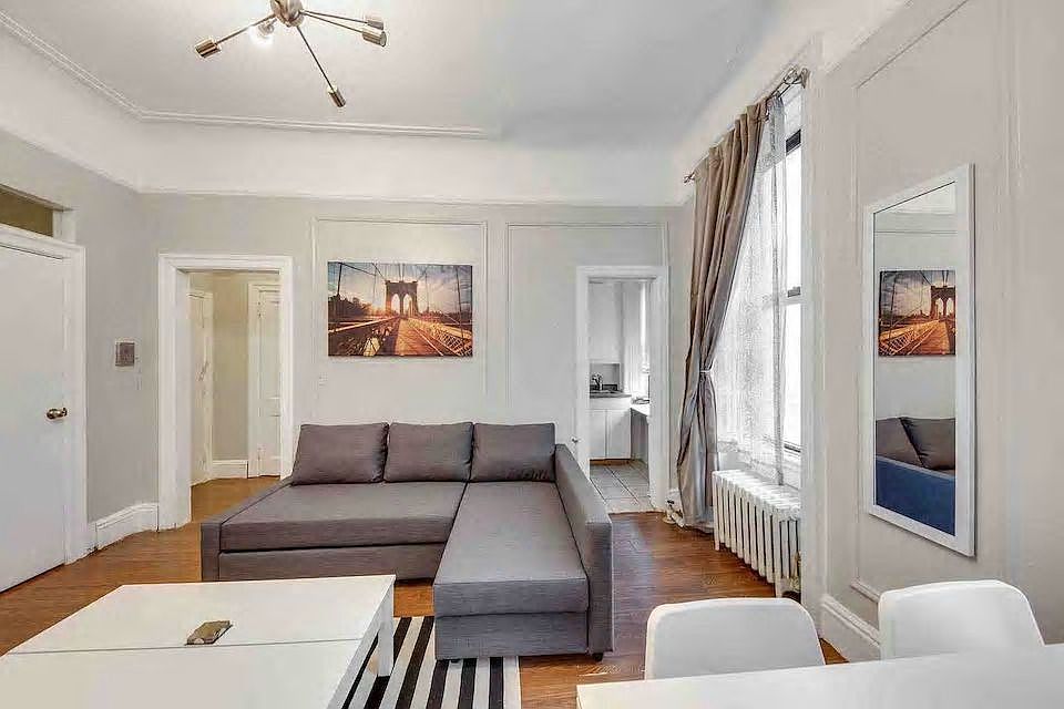 1st image of 110 Lexington Ave APT 2F