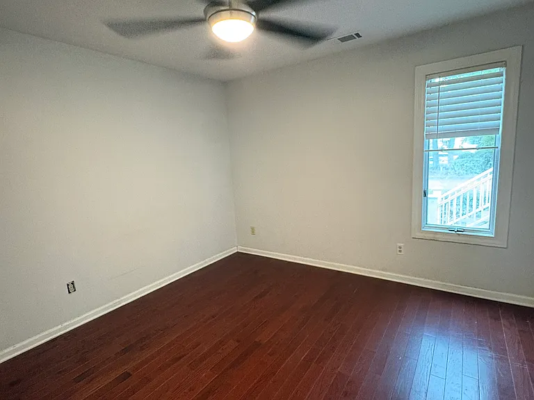 1718 Greystone Blvd #28 — Photo 2