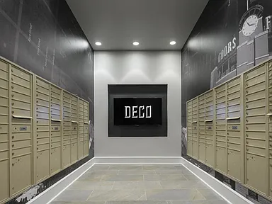 DECO Apartments