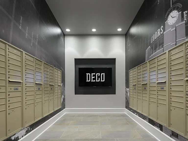 Deco Apartments — Photo 16