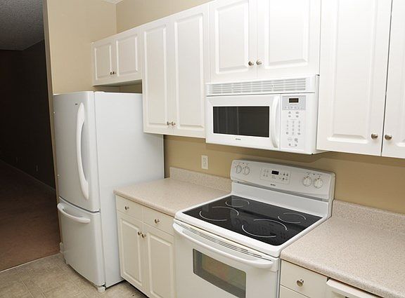 4th image of 444 Moss Creek Ln #444