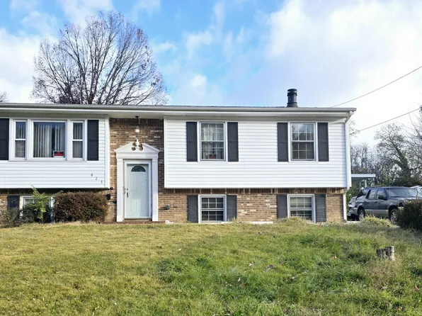 823 Brownwood Dr NW, Roanoke, VA 24017