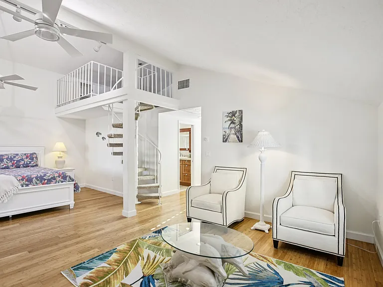5422 Siesta Cove Dr — Photo 16