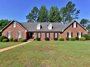 109 Hidden Lakes Dr, Albany, GA 31721
