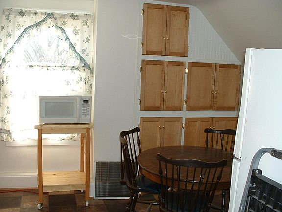 4th image of 226 S Wayne Ave APT 4