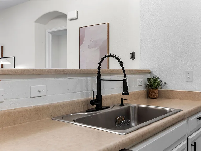 5255 Memphis St #1007 — Photo 8