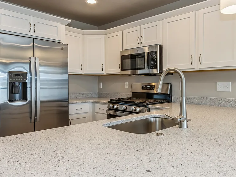 7011 Harlan Eddy Dr SW — Photo 11