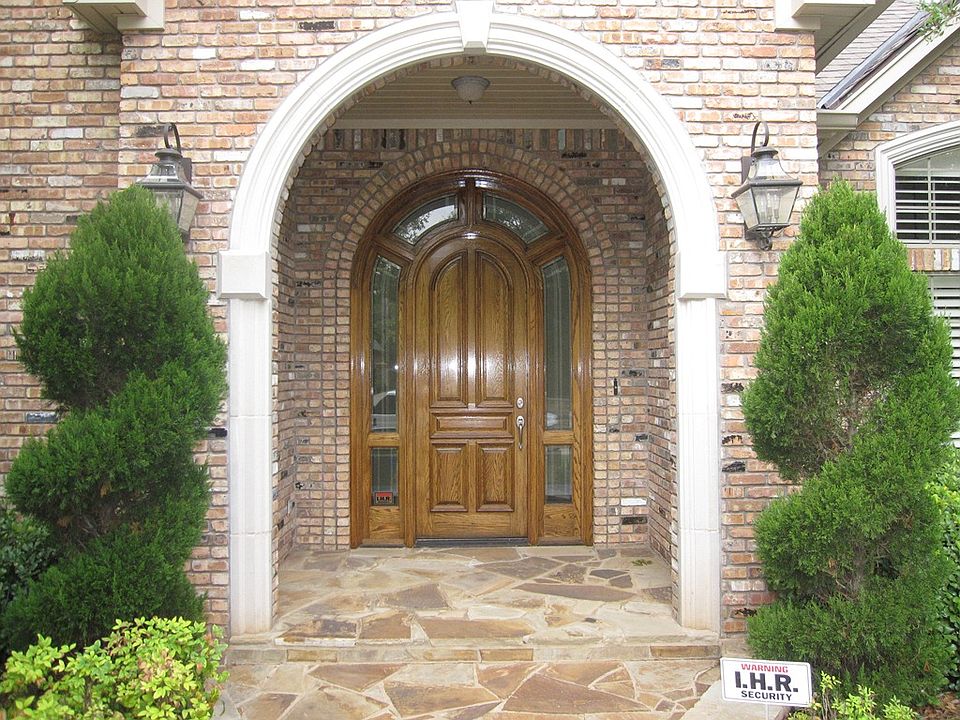 1st image of 37 Woodland Creek Cir