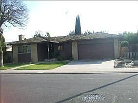 2nd image of 2612 Verano Ave
