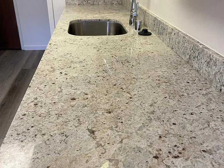 2019 W Middlefield Rd #4 — Photo 2
