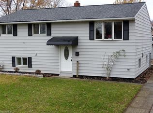 6106 Slater Dr, Brookpark, OH 44142