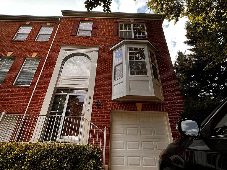 4100 Flower Box Ct — Photo 2
