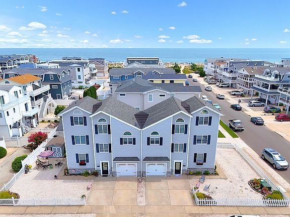 2nd image of 8105 Pleasure Ave N #Sea