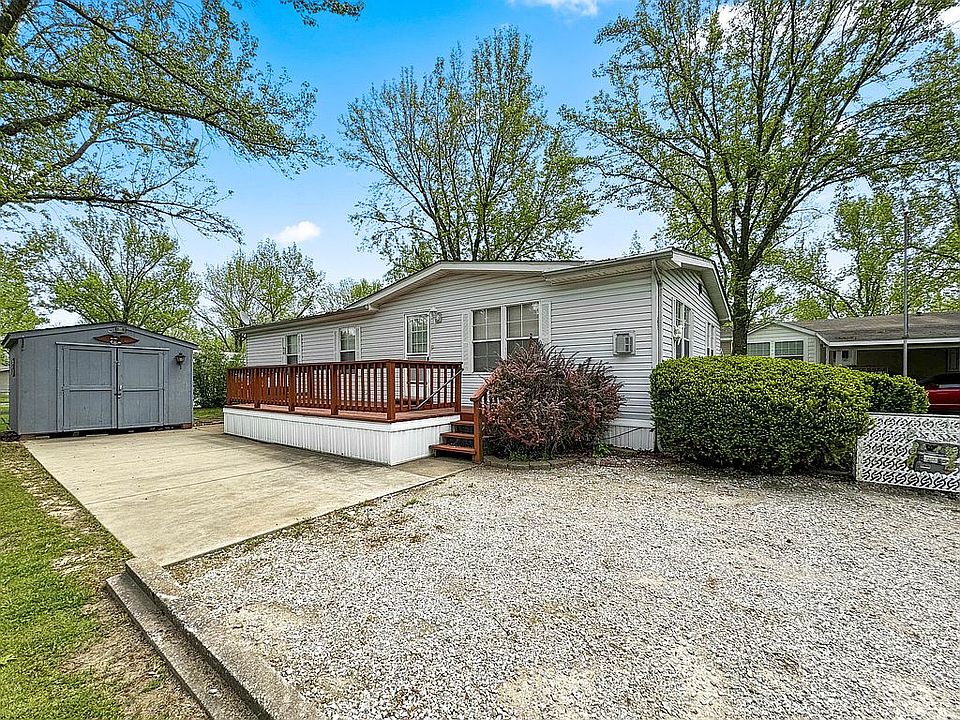 62 Lisa Ln, Smithton, IL 62285 | Zillow