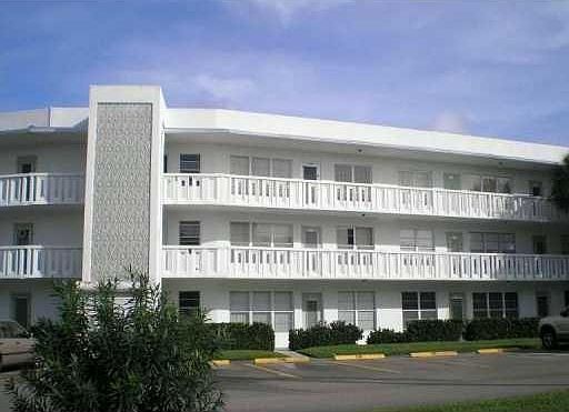 1st image of 101 Wellington C #101