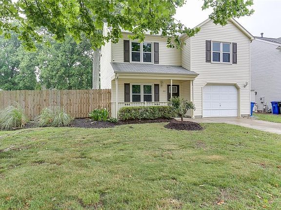 3rd image of 754 Michelle Dr