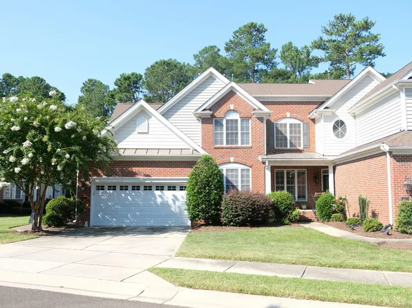 9545 Brookchase Dr, Raleigh, NC 27617