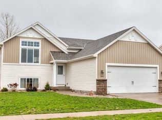 3305 Poplar Dr SW, Bondurant, IA 50035