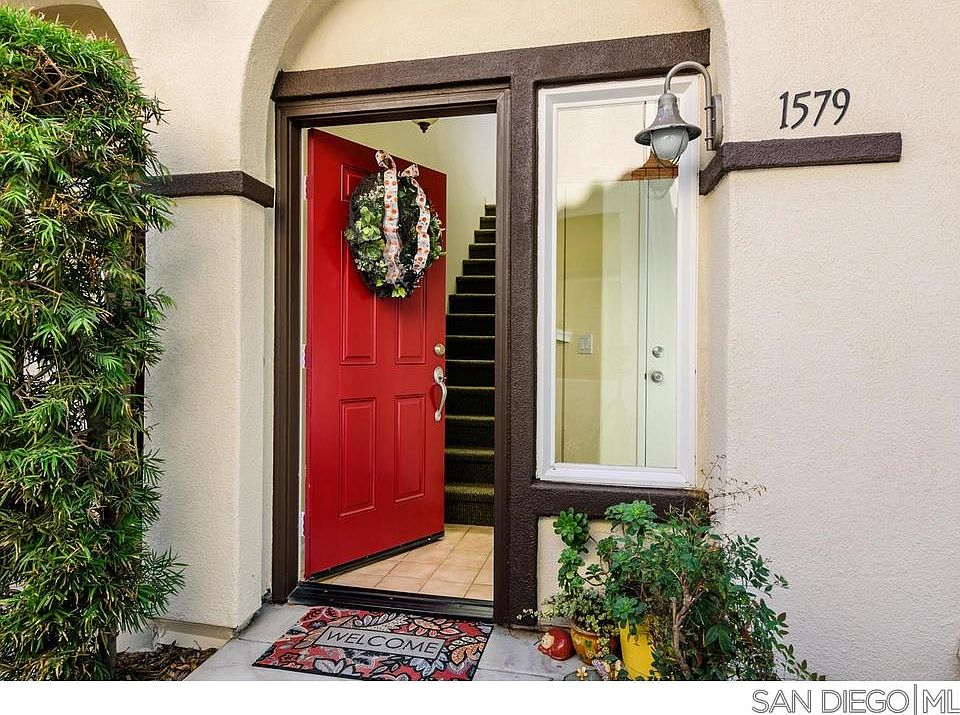 1st image of 1579 Paseo Aurora