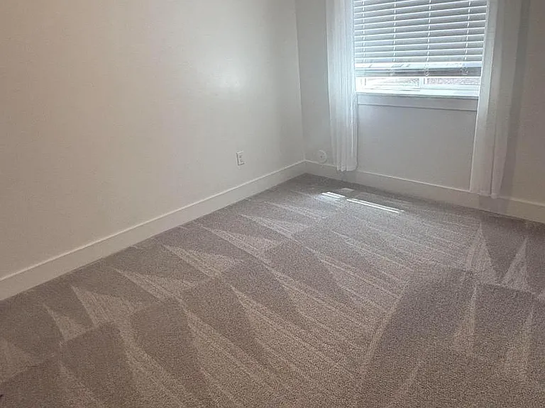 Unit Photo