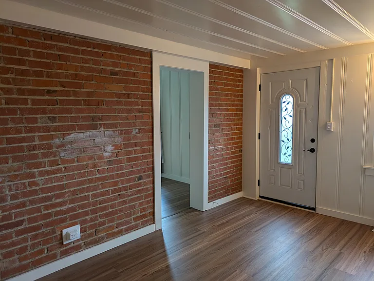 707 NE 15th St #1/2 — Photo 5