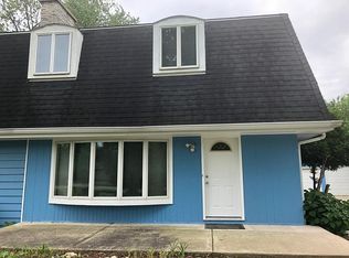 1N557 Glenrise Ave, Glen Ellyn, IL
