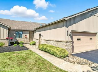 1492 Tripodi Cir, Niles, OH 44446