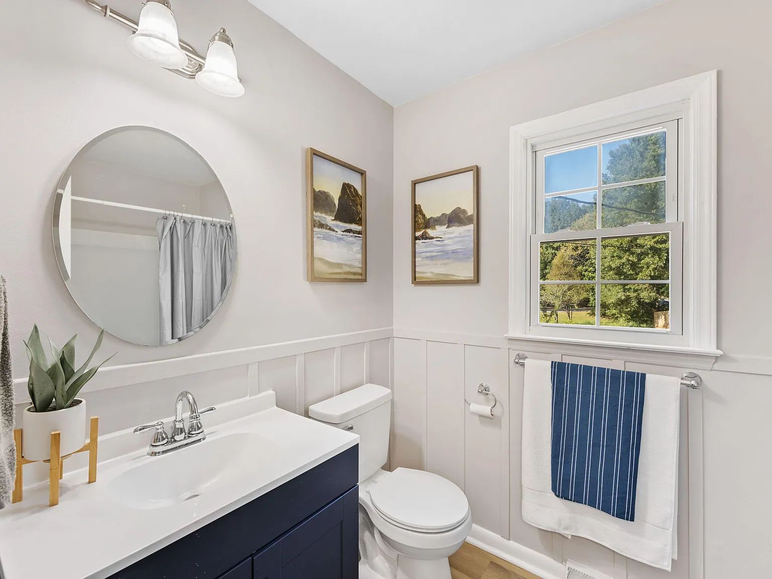 4 bed, 5.0 bath, 3300 sqft, $979 — Photo 4