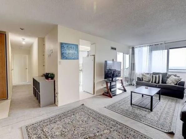 10 Markbrook Ln, Toronto, ON