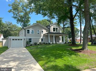 8619 Cushman Pl, Alexandria, VA 22308