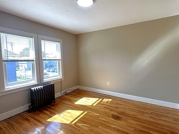 5th image of 44 Farrington St APT 3