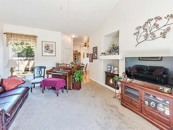 5th image of 5607 Crescent Hill Way