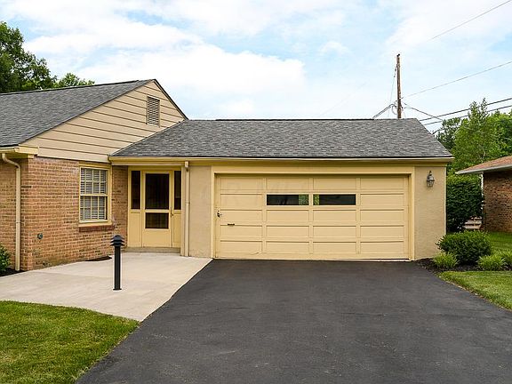 2nd image of 498 Springs Dr