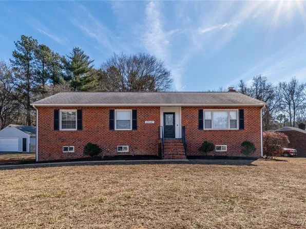 12047 Sunset Dr, Ashland, VA 23005